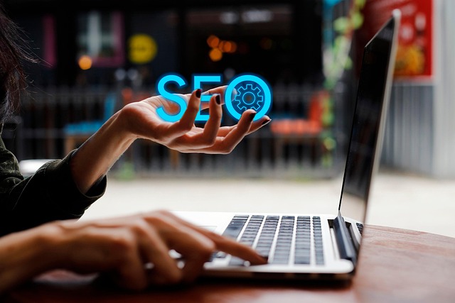 SEO and laptop